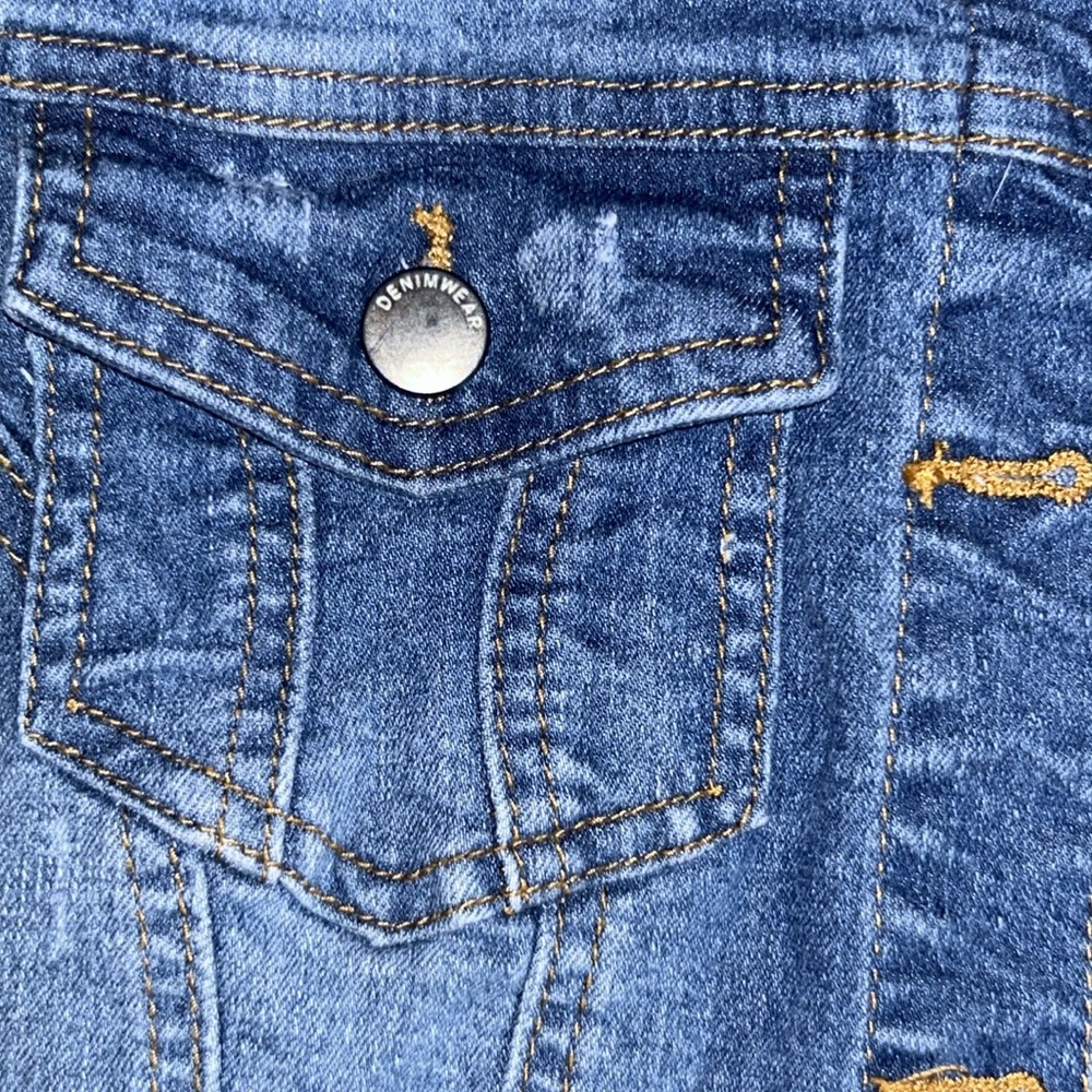Women’s Jean jacket - Picture 4 of 7
